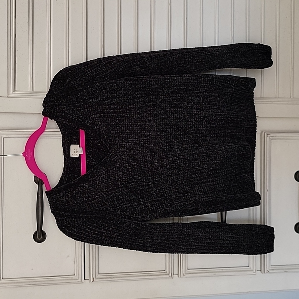 A NEW DAY BY TARGET BLACK KNIT SUPER SOFT V-NECK SWEATER SIZE XS